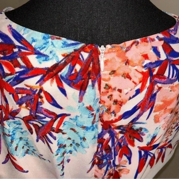 Darling  Dress - Picture 6 of 6